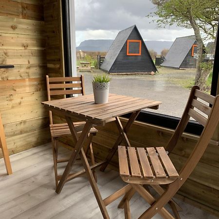 Hotel Carrowmena School House & Glamping à Limavady Extérieur photo