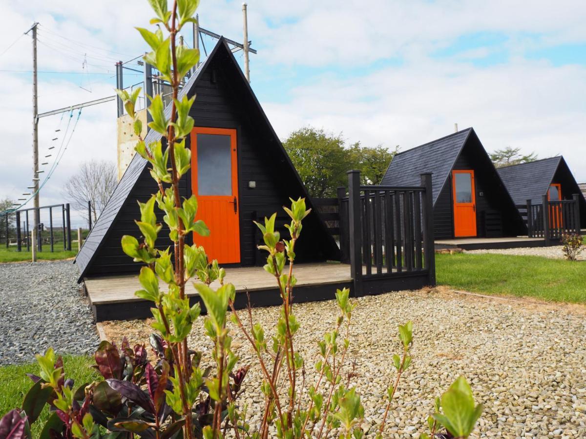 Hotel Carrowmena School House & Glamping à Limavady Extérieur photo