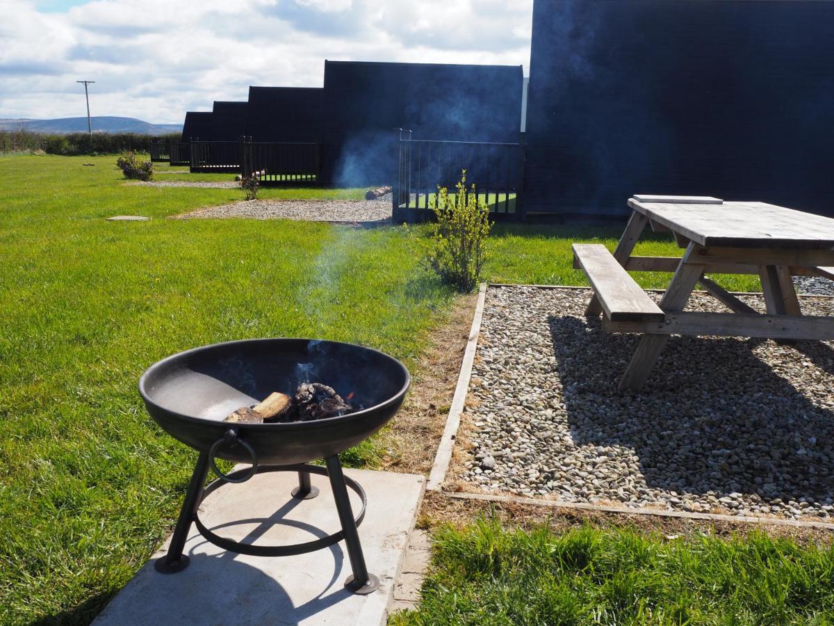 Hotel Carrowmena School House & Glamping à Limavady Extérieur photo