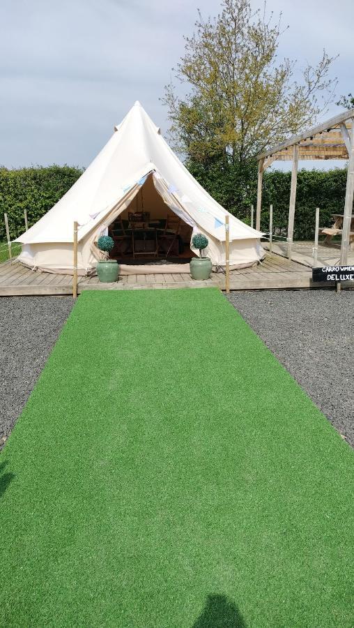 Hotel Carrowmena School House & Glamping à Limavady Extérieur photo