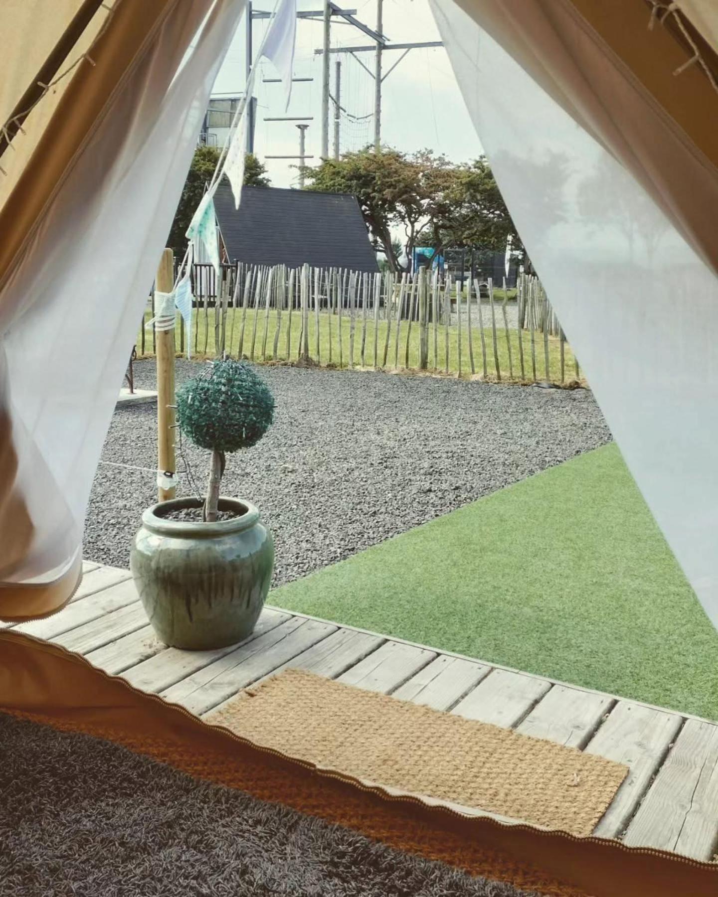 Hotel Carrowmena School House & Glamping à Limavady Extérieur photo